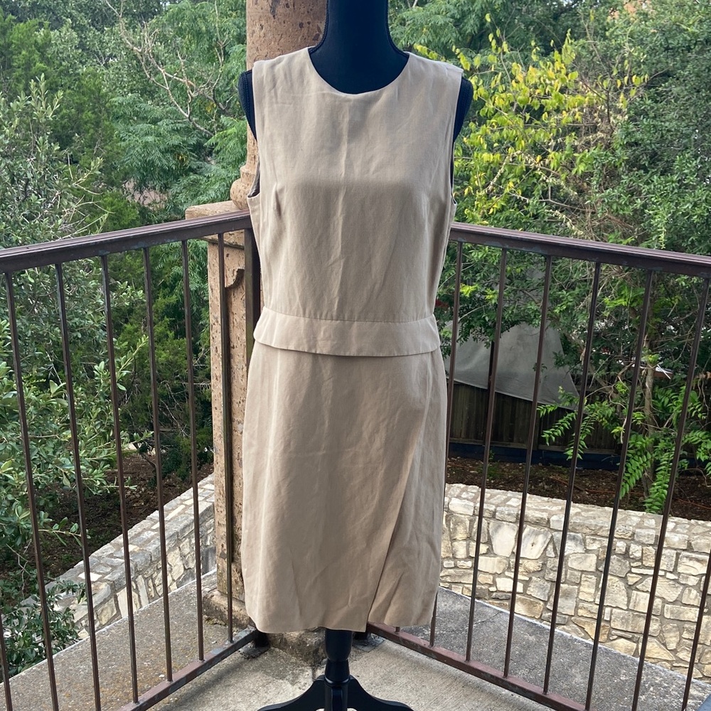 Banana Republic Tan Linen Blend Midi Dress; Round Neck; Classic; Style Size 10